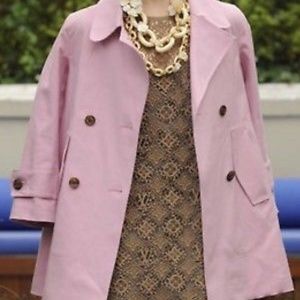 LOUIS VUITTON Resort 2011 Pink Machintosh
